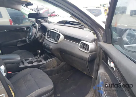 2017 Kia Sorento 2.4L Lx из США, поврежденный, VIN 5XYPG4A37HG212538